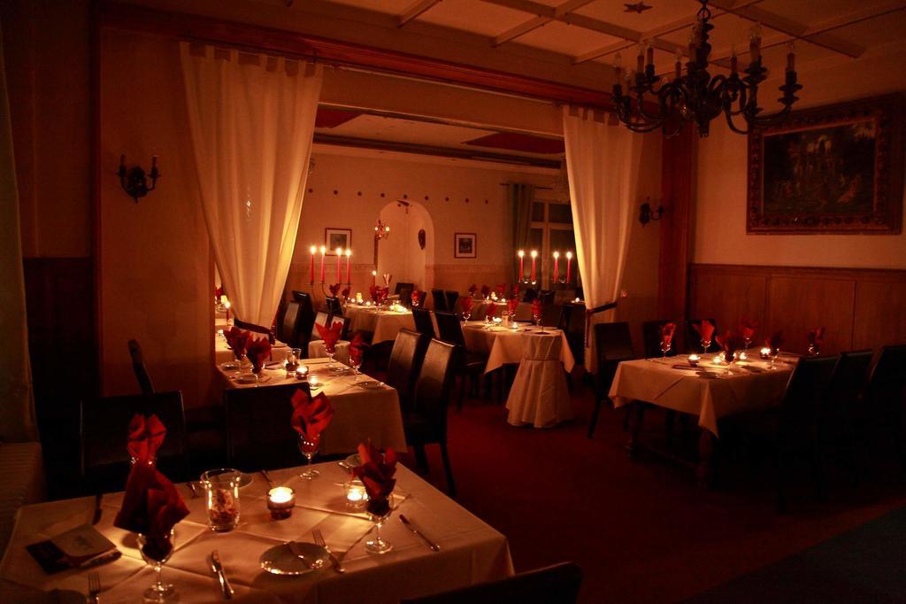Hotel Zur Heidebluete Hambuhren Exterior photo
